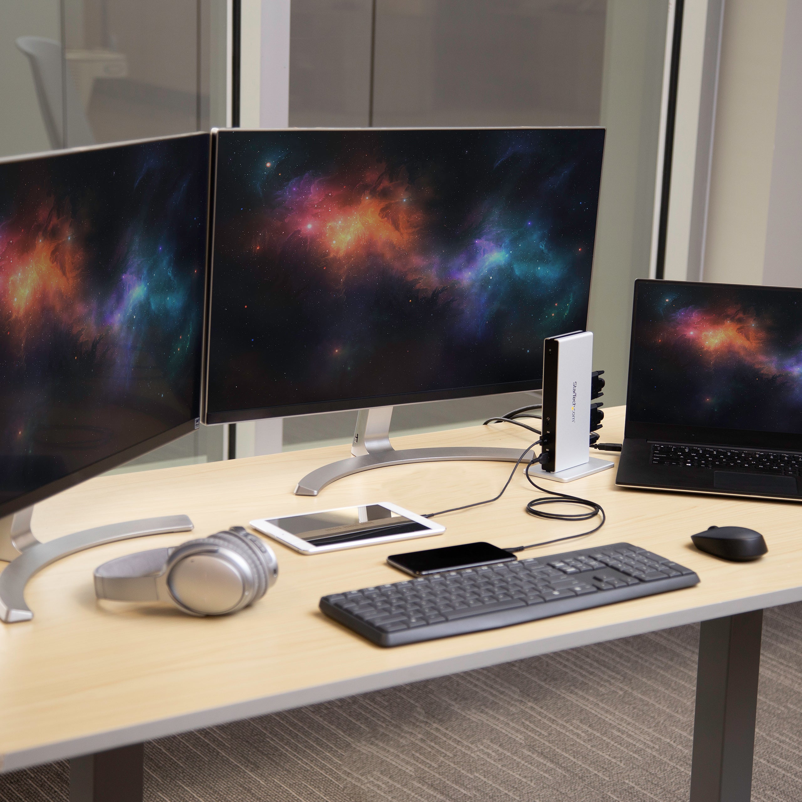 USB 3.0 Laptop Docking Station w/ 2x DVI