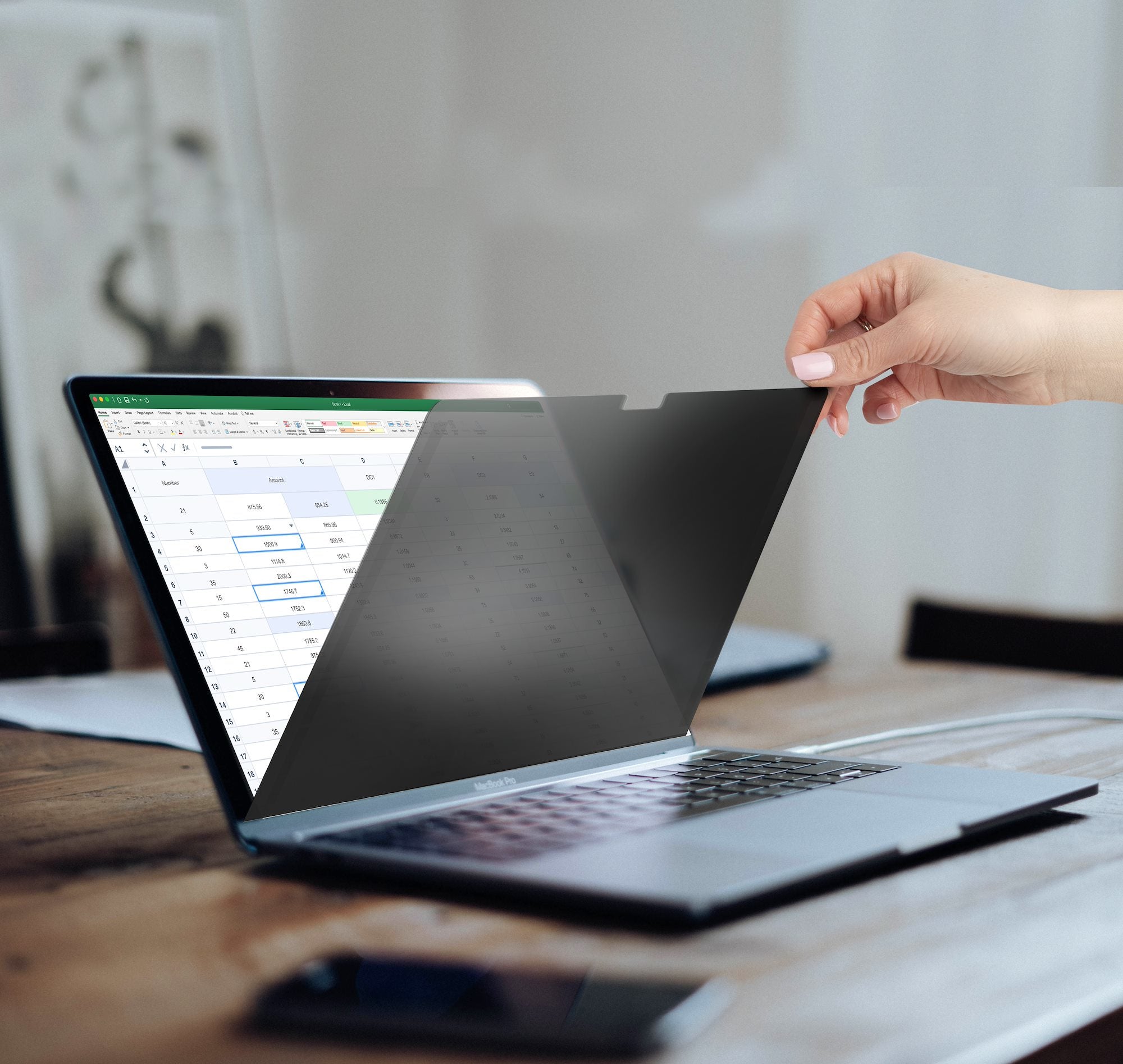 16 MacBook Pro Laptop Privacy Screen